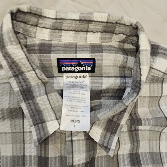 Patagonia Mens Short Sleeve Organic Cotton Seersucker Shirt Size L - Picture 2 of 6